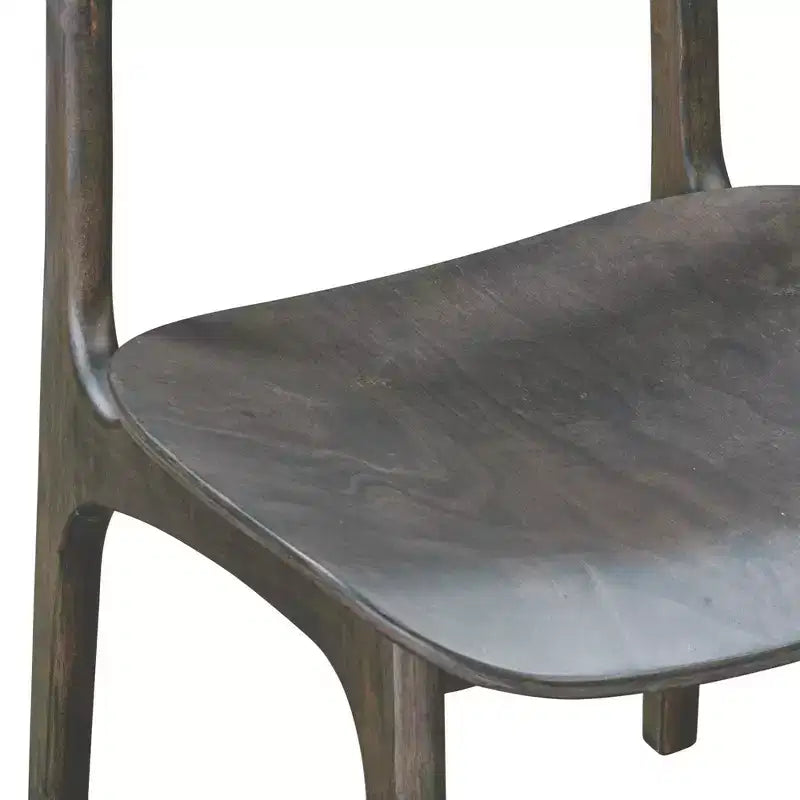 Chaise de salle à manger