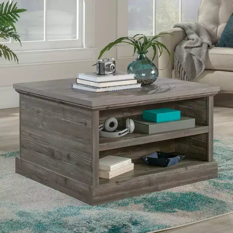 Table basse carrée