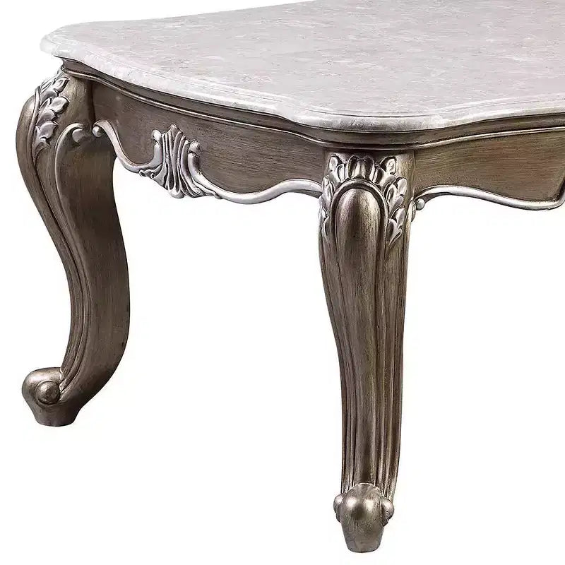 Table basse, meuble sculpté en coquillages