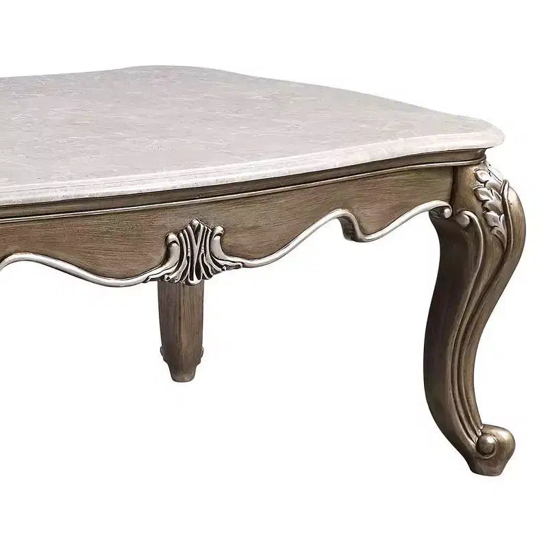 Table basse, meuble sculpté en coquillages