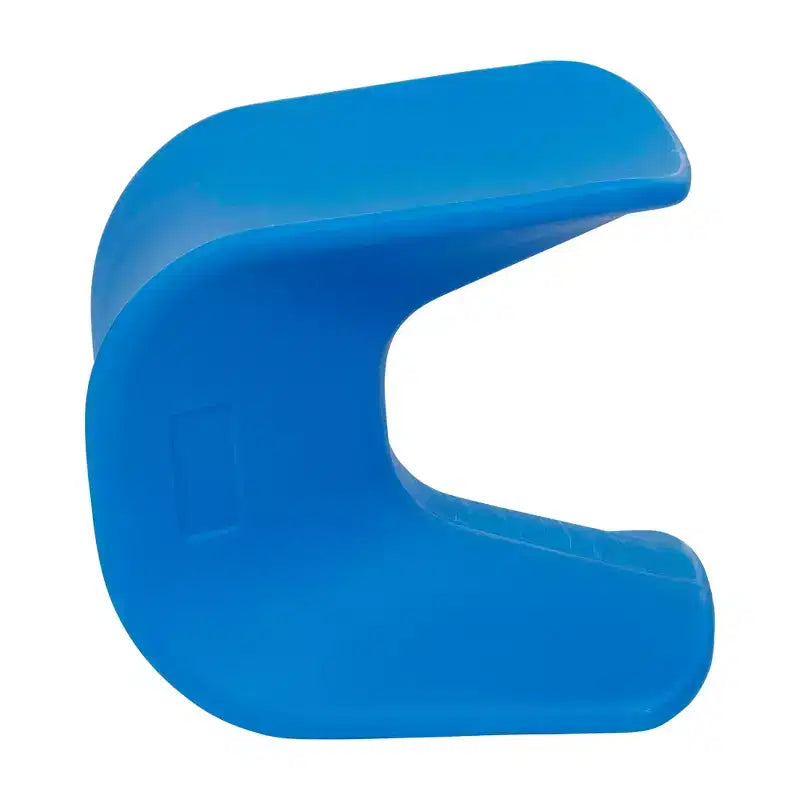 Chaises et tabourets de bar en forme de vague