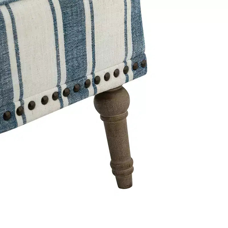 Fauteuil de chambre tapissé en bois massif