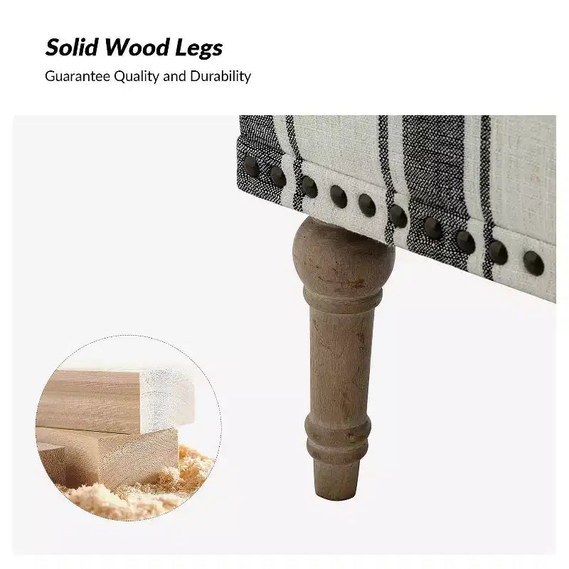 Fauteuil de chambre tapissé en bois massif