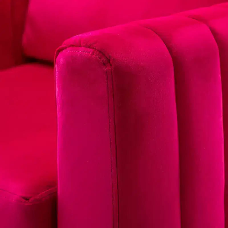 Fauteuil club moderne capitonné en bois avec coussin