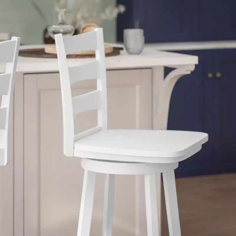 Tabouret de bar pivotant classique en bois à dossier à barreaux