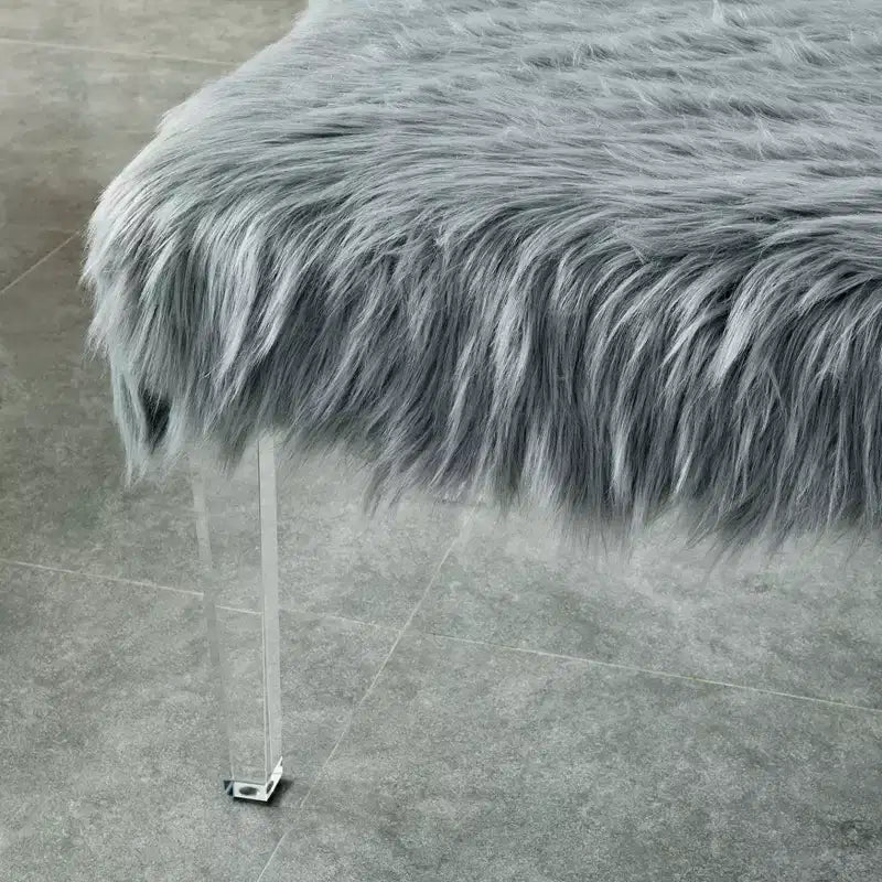 Banc d'appoint en fausse fourrure